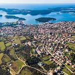 Διαμέρισμα Dario B *
